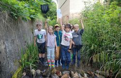 Kinder in der Dürren Liesing