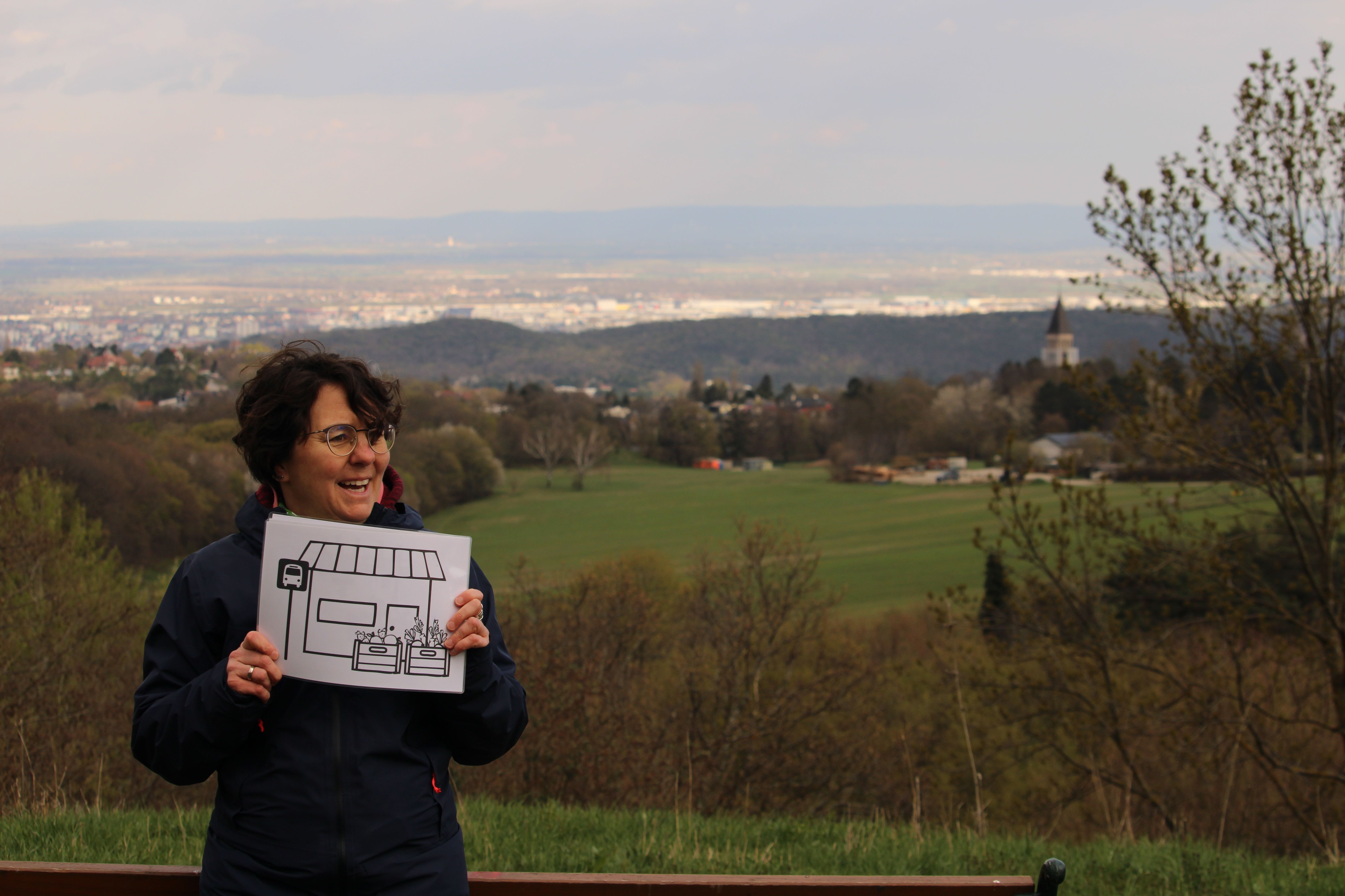 Elke Weisz-Emesz erklärt was alles zur Säule der Regionalentwicklung dazu gehört.