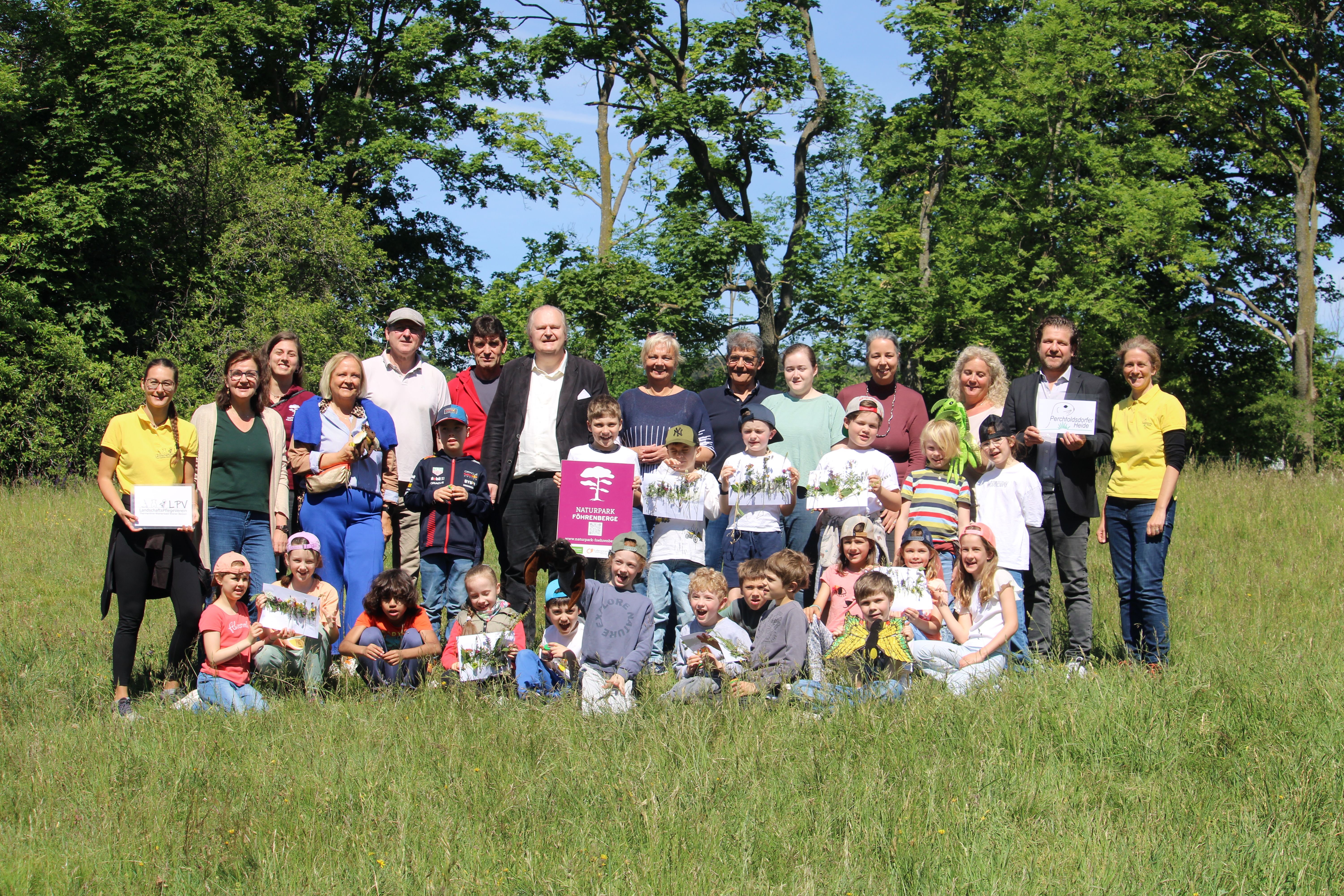 Gruppenfoto - Politik, Naturpark, Wirtschaftshof, Naturpark-Schulen