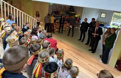 Abgeordnete zum NÖ Landtag, Marlene Zeidler-Beck hält eine Rede.