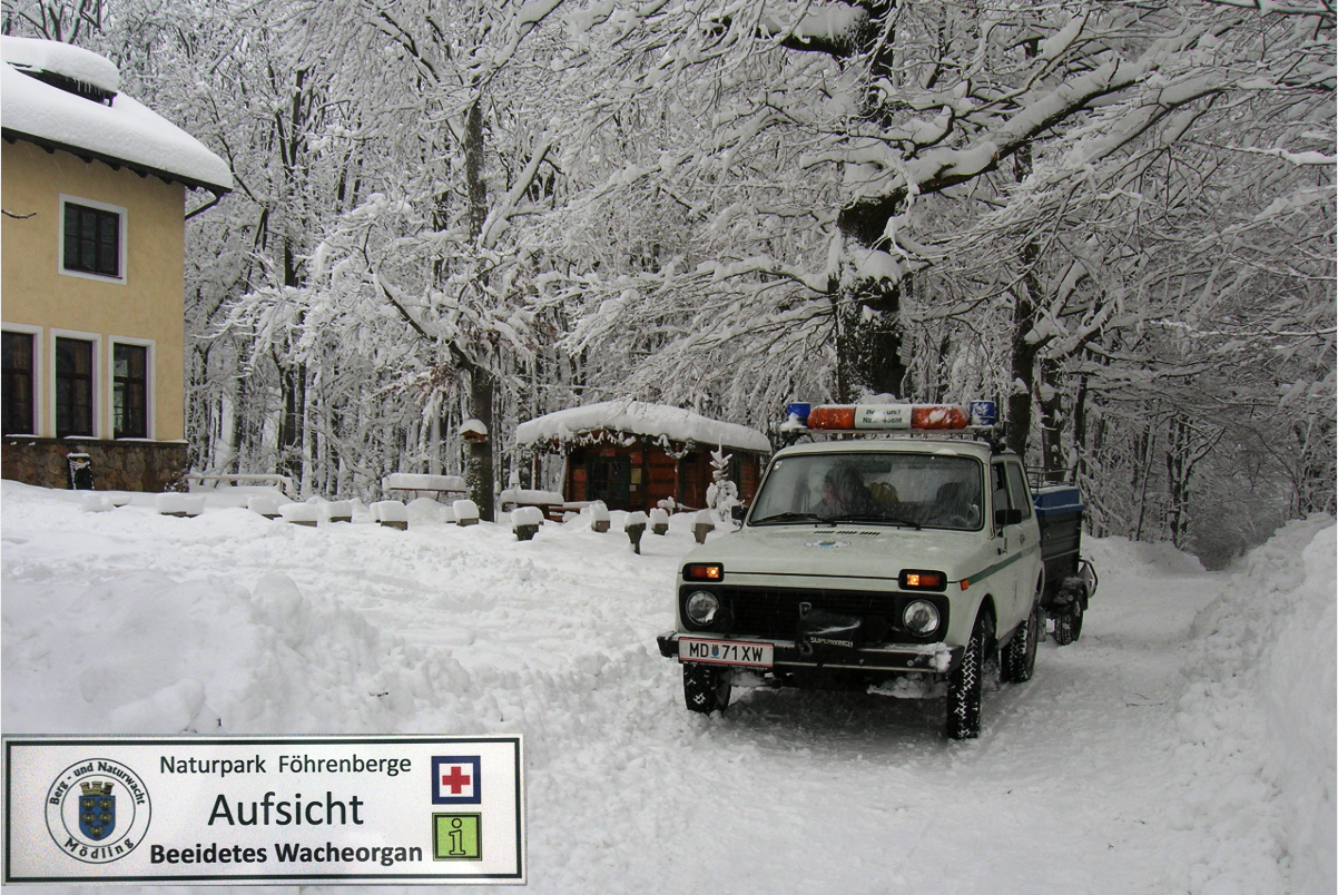Einsatzfahrzeug der NÖ Berg- und Naturwacht Mödling