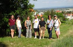 GRuppenfoto der Fortbildung "Unser Naturpark" mit dem Team des Naturpark-Kindergarten Bahngasse