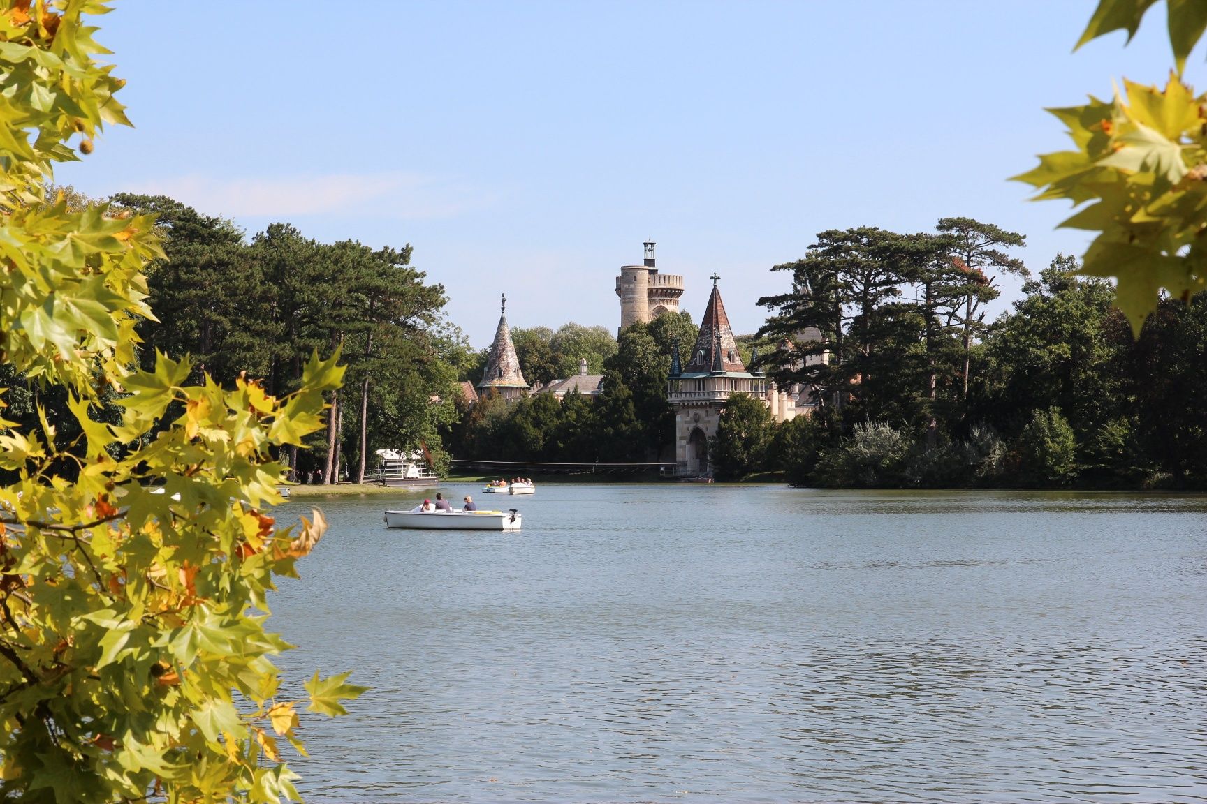 Klöster Kaiser Künstler Tour - Start beim Schlosspark Laxenburg